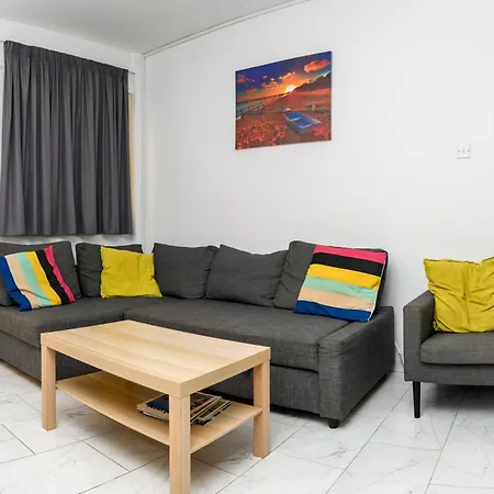 Julian 2 Bed Larnaca